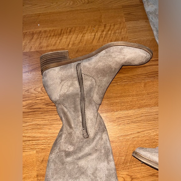 Steve Madden over the Knee boots - Picture 3 of 5